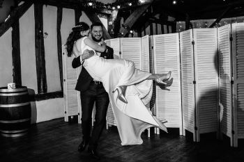 old-luxters-barn-wedding-83