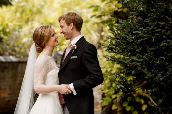 old-luxters-barn-wedding-photographer00042