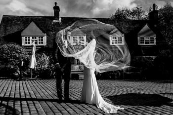 old-luxters-barn-wedding-36